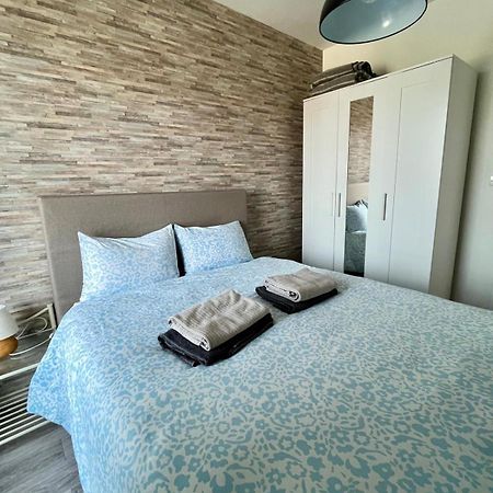 Appartement Vue Mer Et Marina, Loggia - Parking Courseulles-sur-Mer Zewnętrze zdjęcie