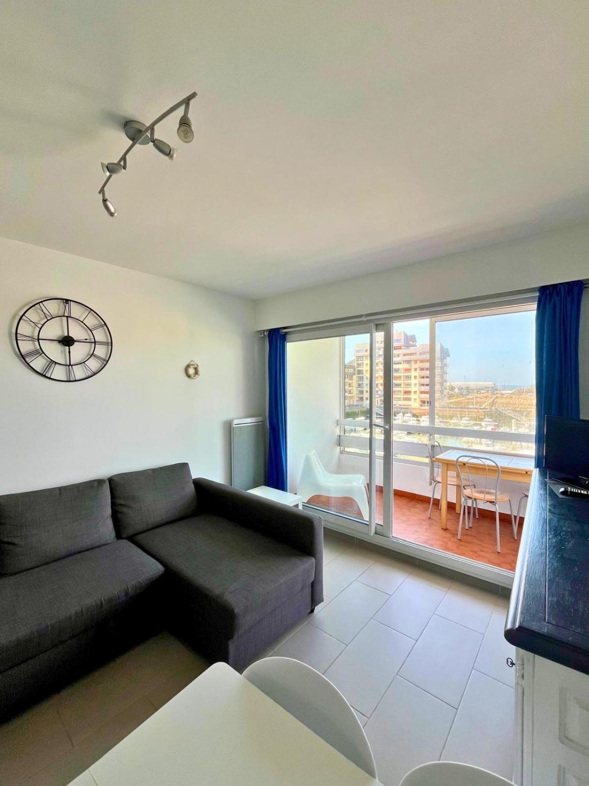Appartement Vue Mer Et Marina, Loggia - Parking Courseulles-sur-Mer Zewnętrze zdjęcie
